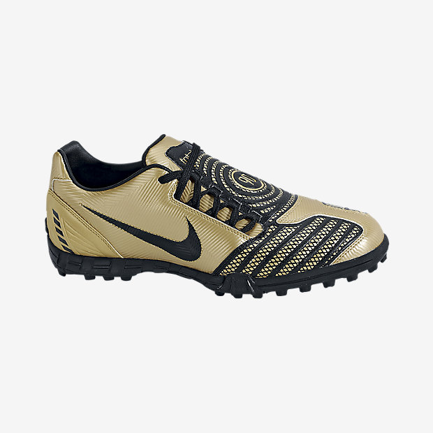 nike total 90 shoot ii