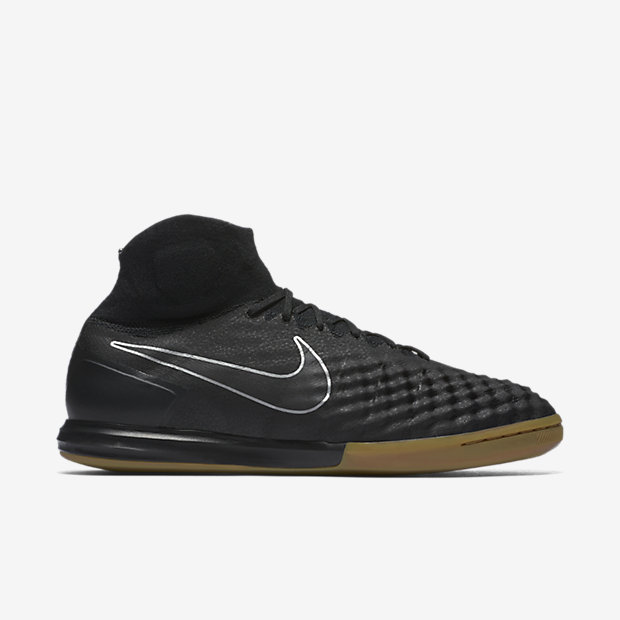 nike magistax proximo 2