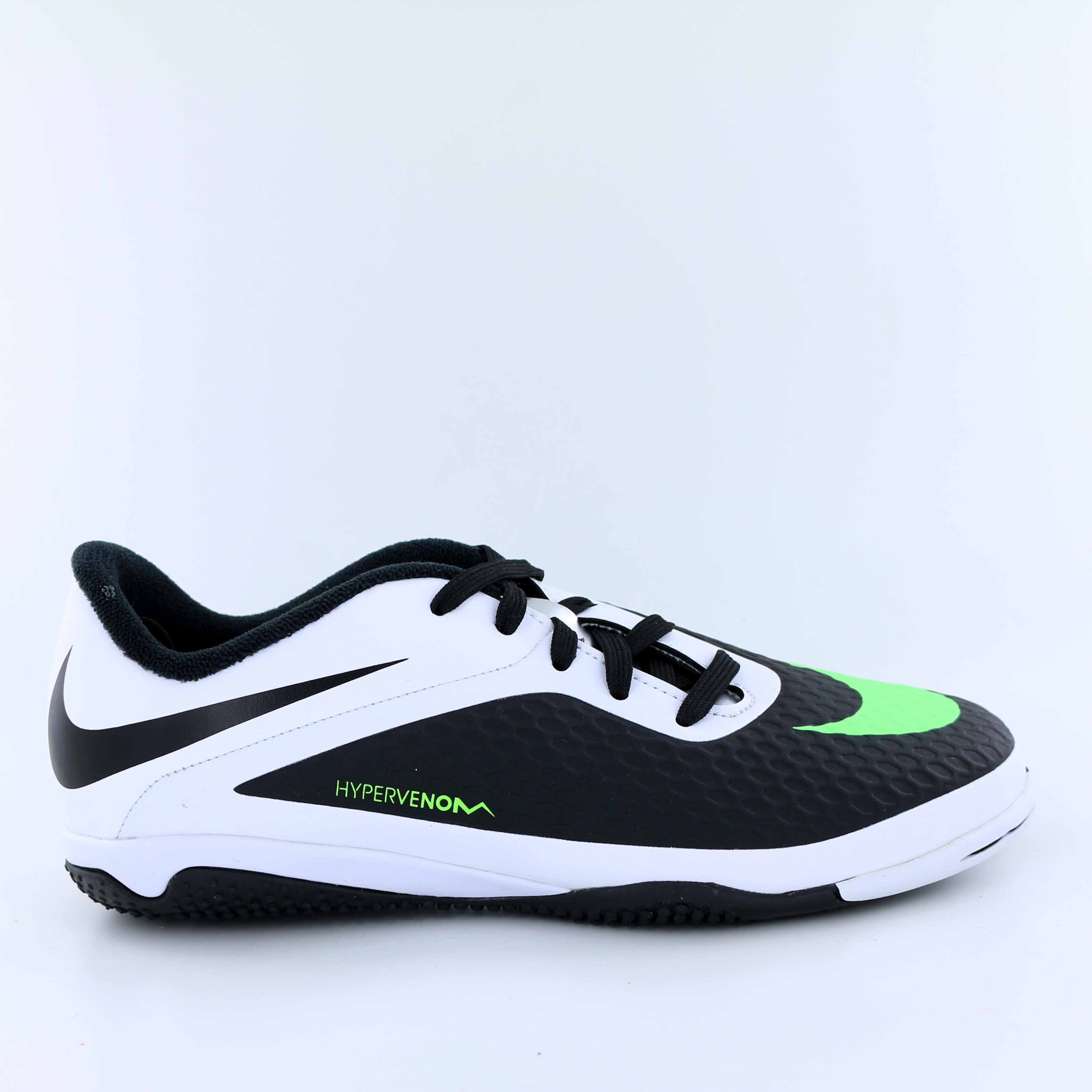nike hypervenom phelon ic