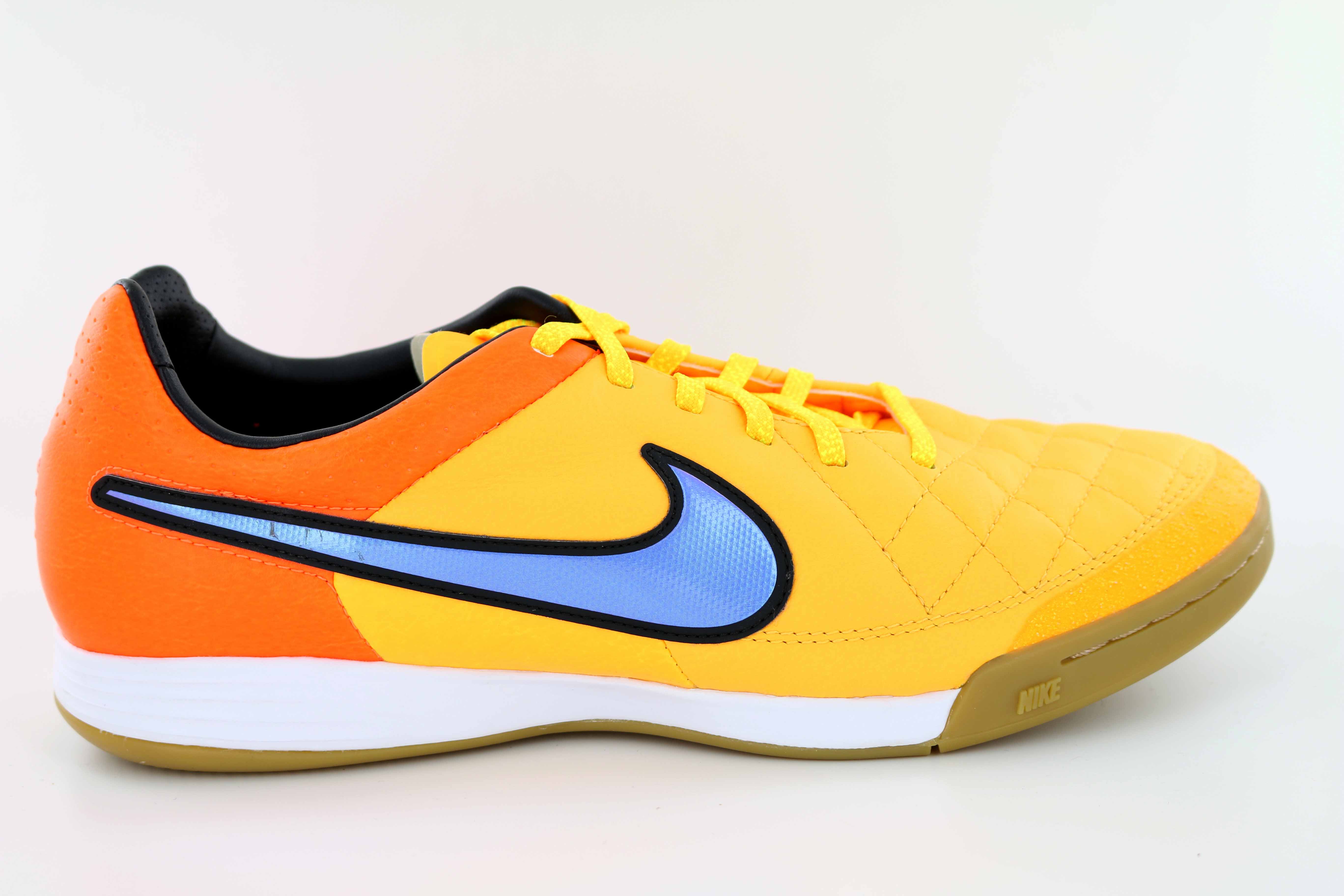 nike tiempo legacy ic