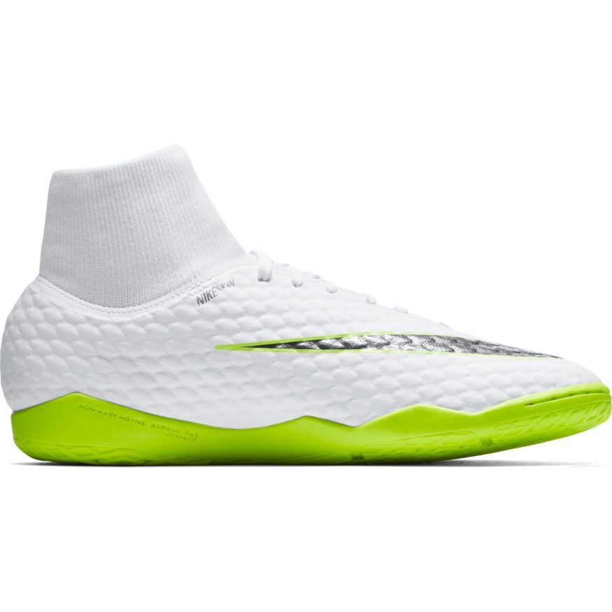 nike hypervenom academy 3