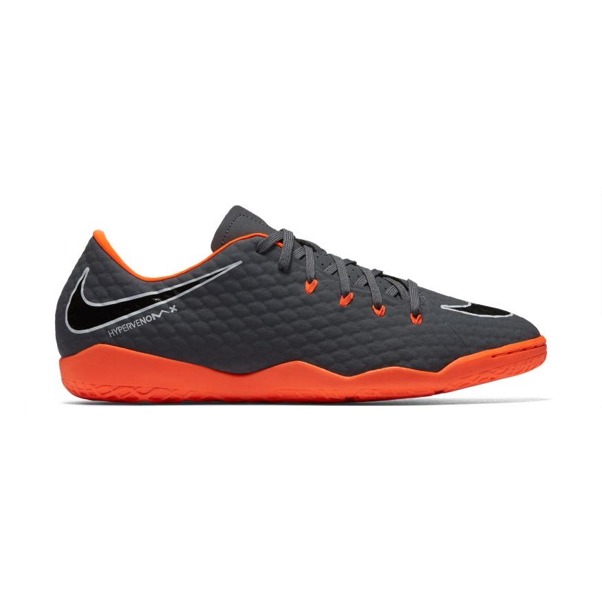 nike hypervenom academy 3