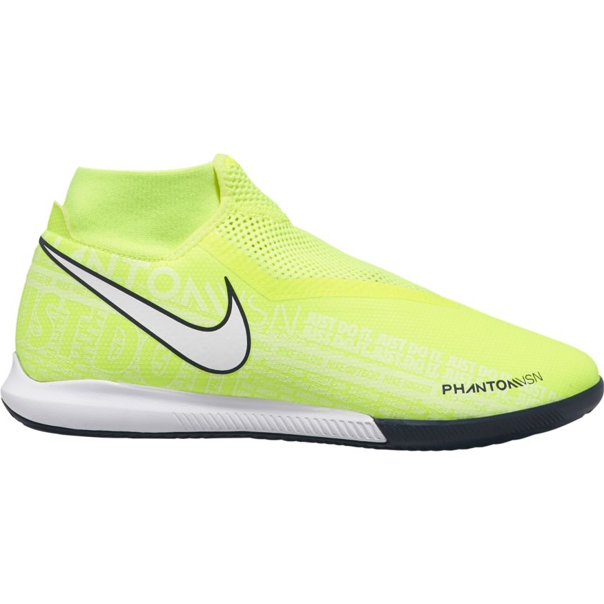 nike phantom vision club dynamic fit indoor soccer shoes