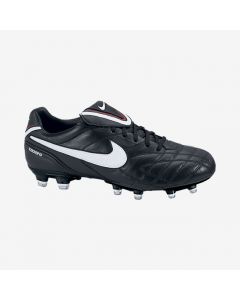 Nike WMNS Tiempo Legend III FG