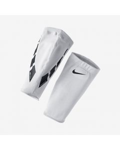 Nike Guard Lock Elite Sleeves