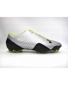 Under Armour Blur FG