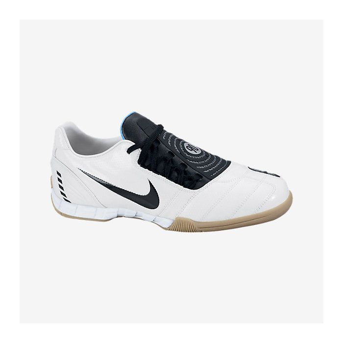 nike total 90 shoot ii