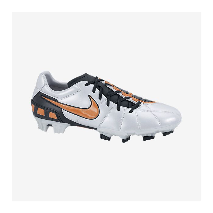 nike total 90 strike iii