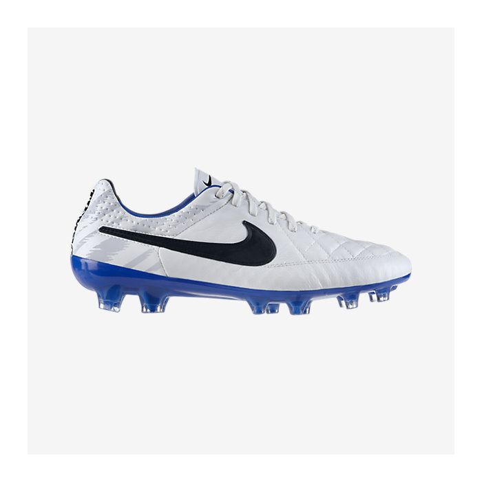 Anterior abdomen Hasta Nike Tiempo Legend V REF FG