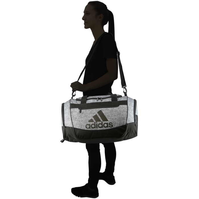 Defender 3 online duffel bag small