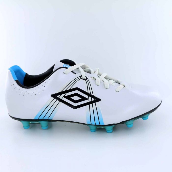 Umbro gt deals