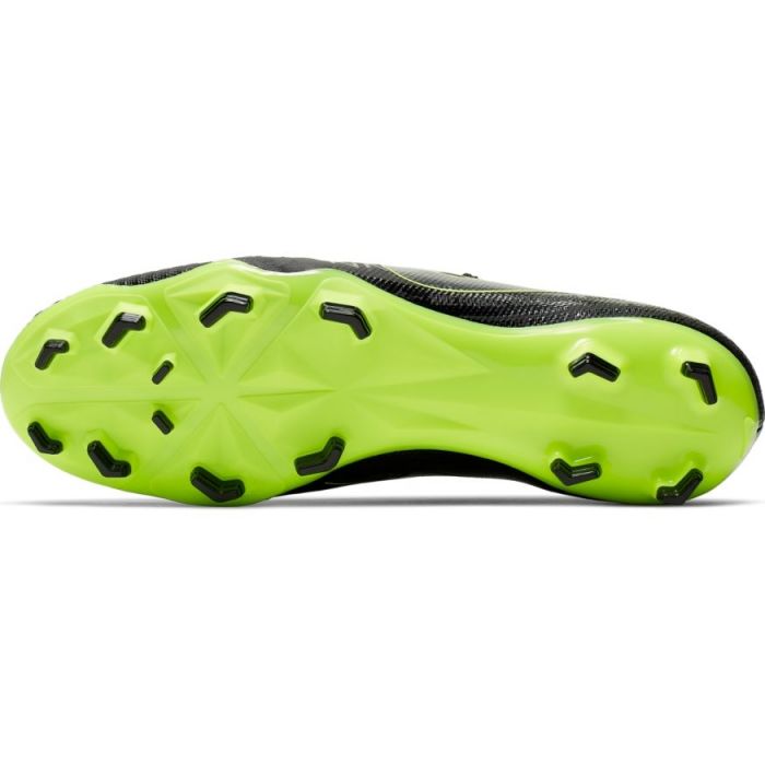 Nike Phantom Venom Academy FG