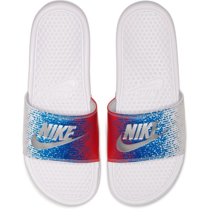 benassi sandals nike