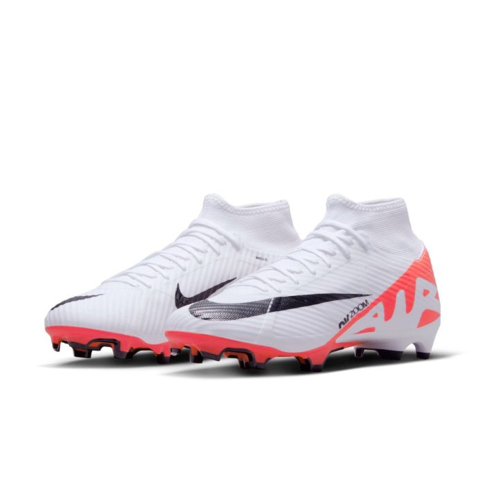 Nike gear up online