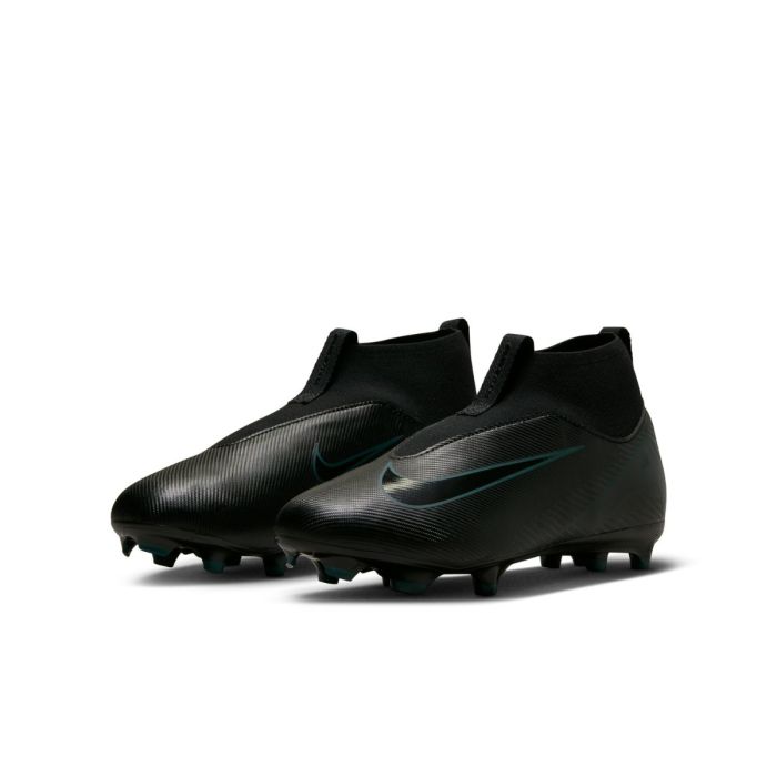 Nike soccer cleats all black online