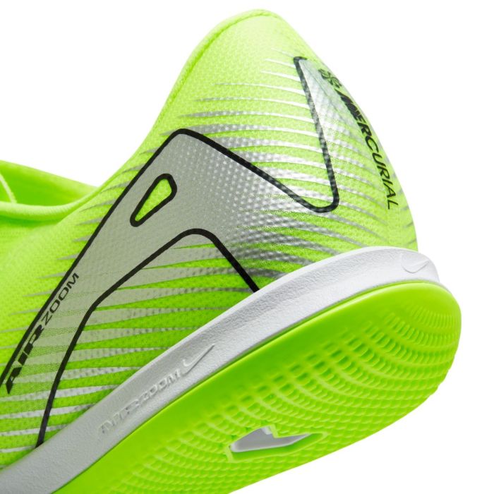 Nike Mercurial Vapor 16 Academy IC Mad Voltage Pack