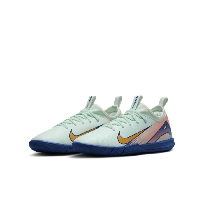 Nike kobe junior sale