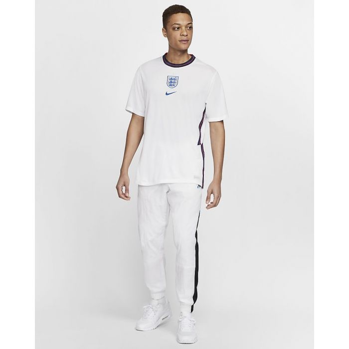 England store nike 2020