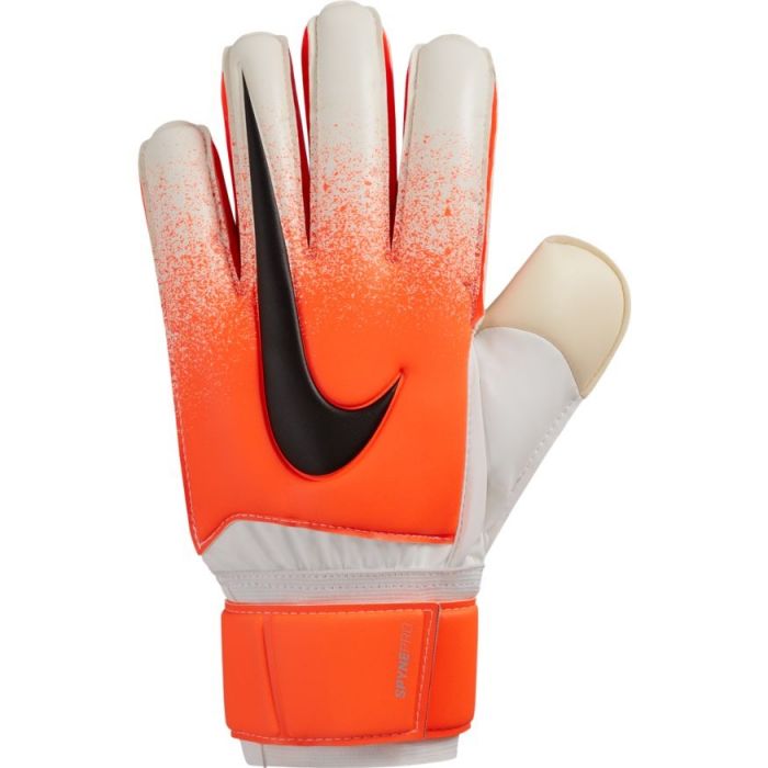 nike spyne