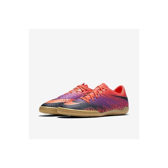 Nike on sale venom indoor