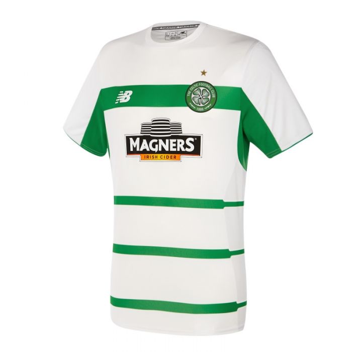 Celtic Home football shirt 2015 - 2016. Sponsored by Magners