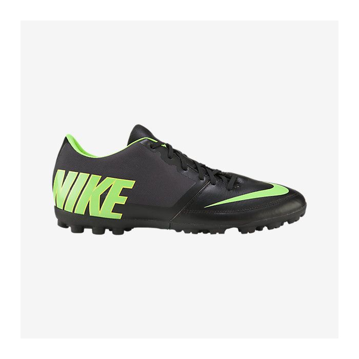 Nike bomba tf top