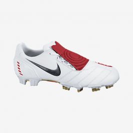 トータル９０　FG NIKE ナイキ トータル90 レーザー エリート FG（ホワイト