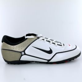Nike first touch astro trainers 2025