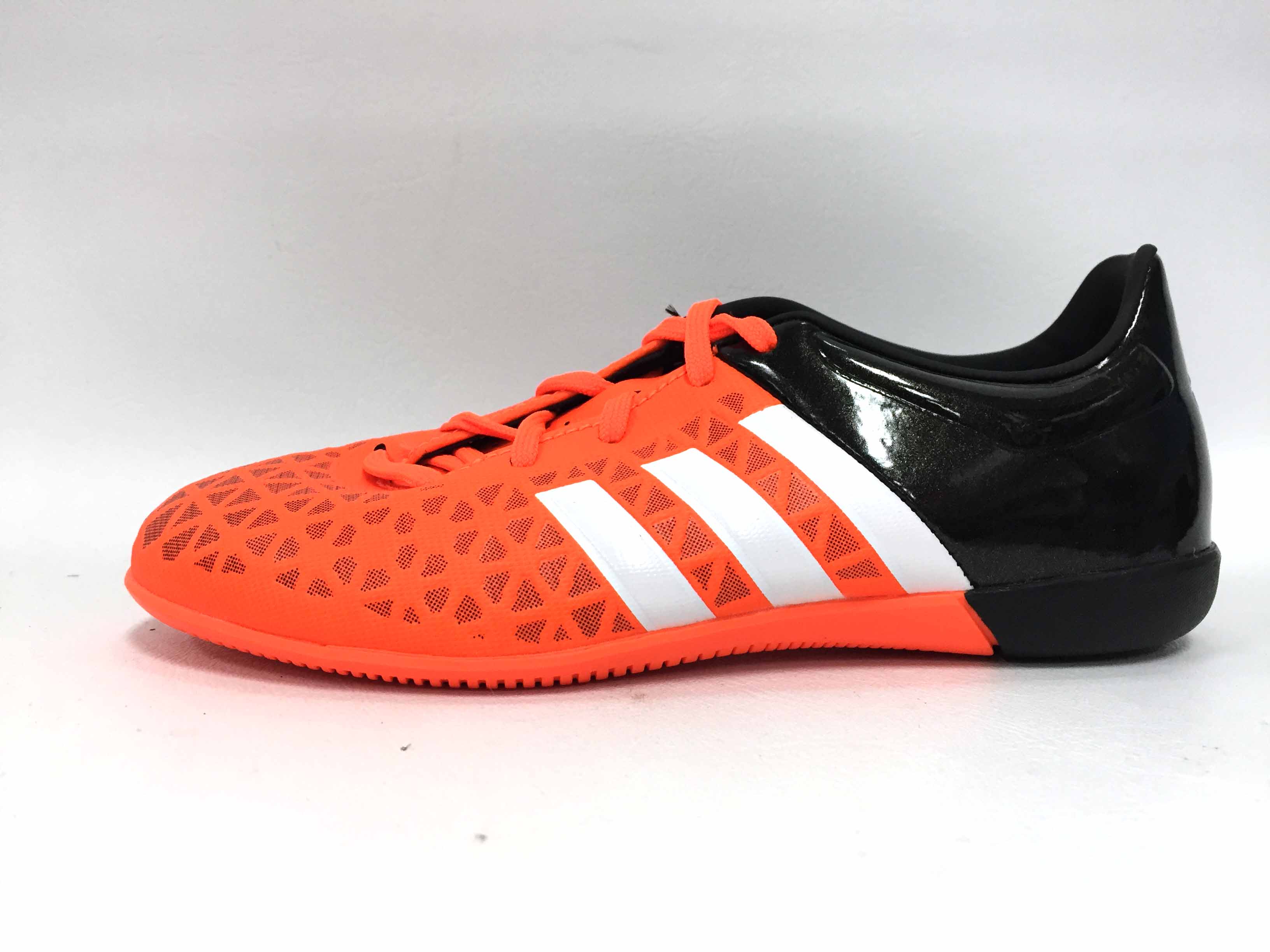 nike challenge court jacket