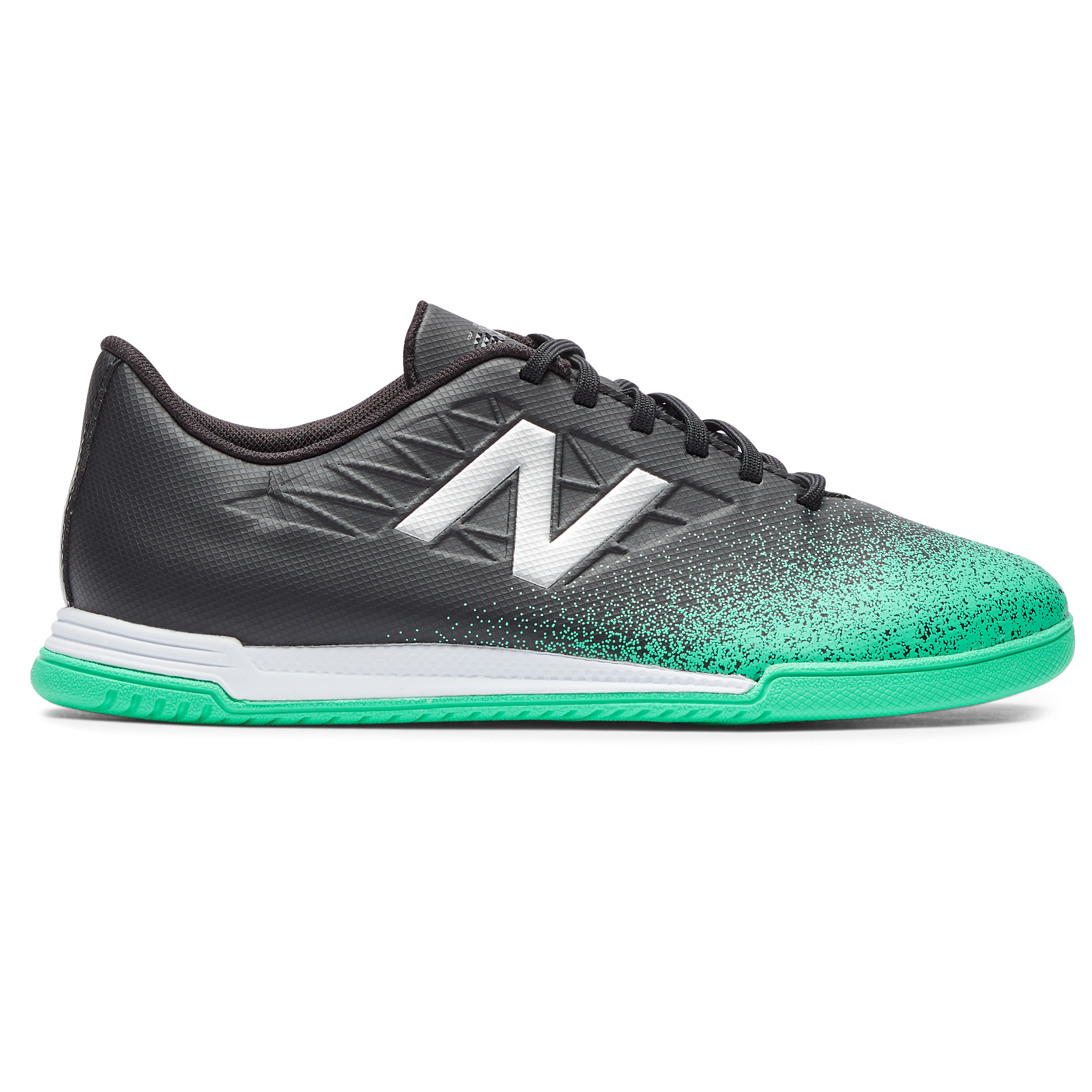 new balance indoor